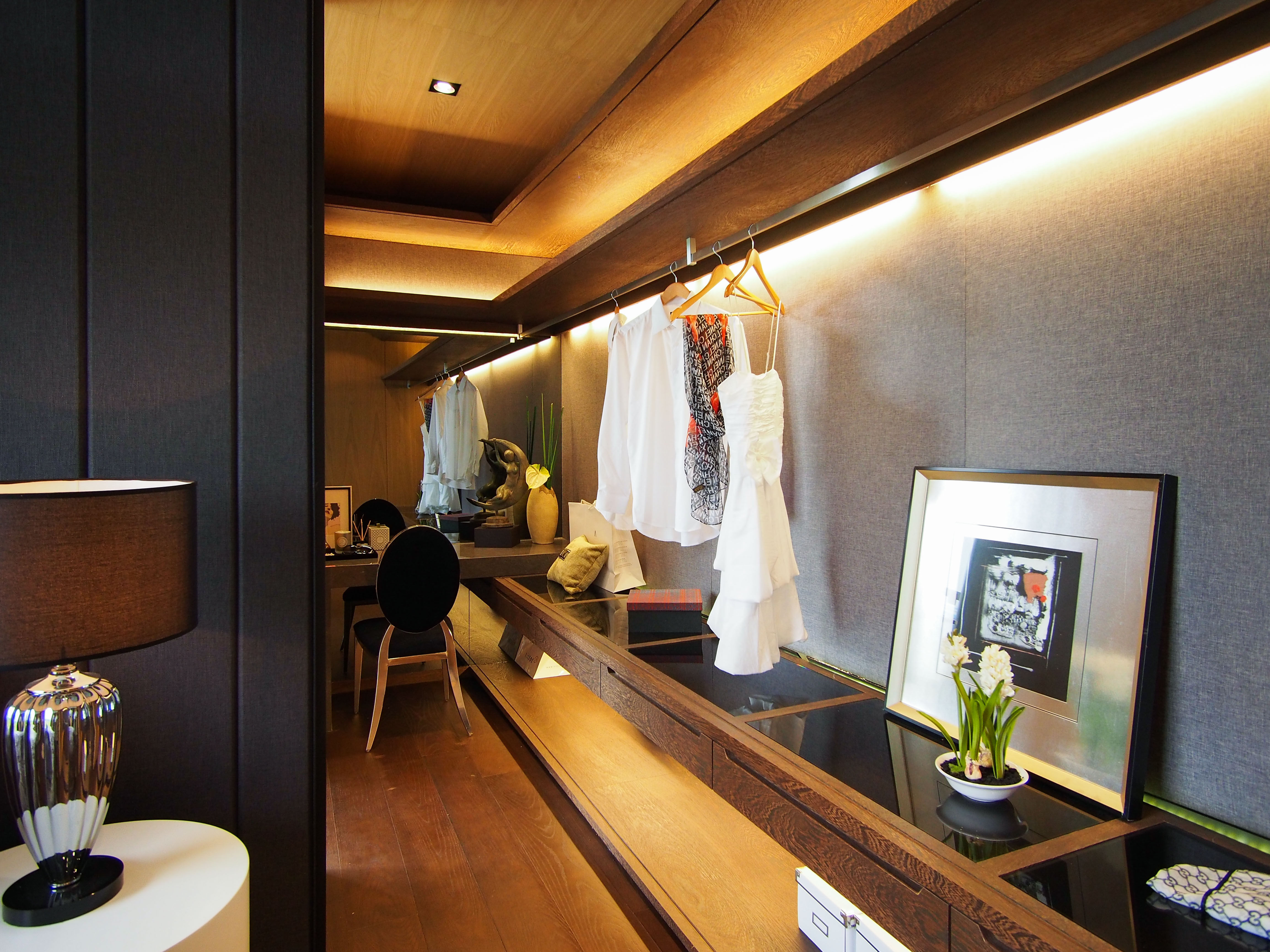 PB031900-3.JPG
