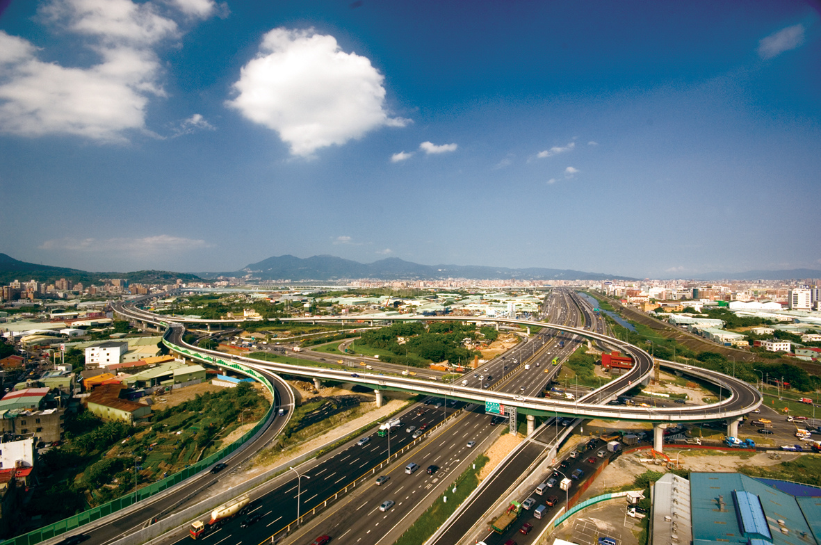 五股交流道-2.jpg