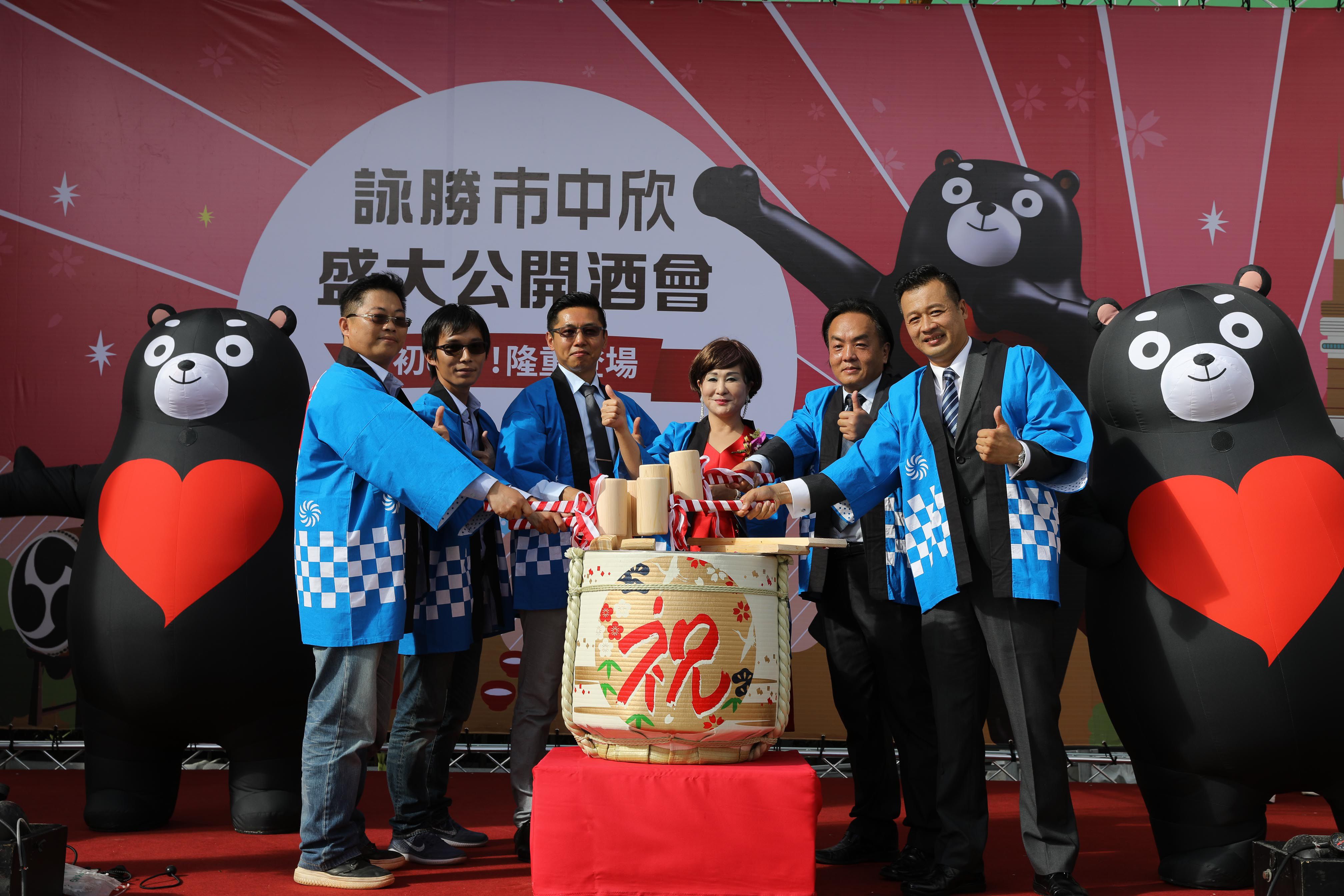 6O1A0393-2.jpg 6O1A0393-2.jpg