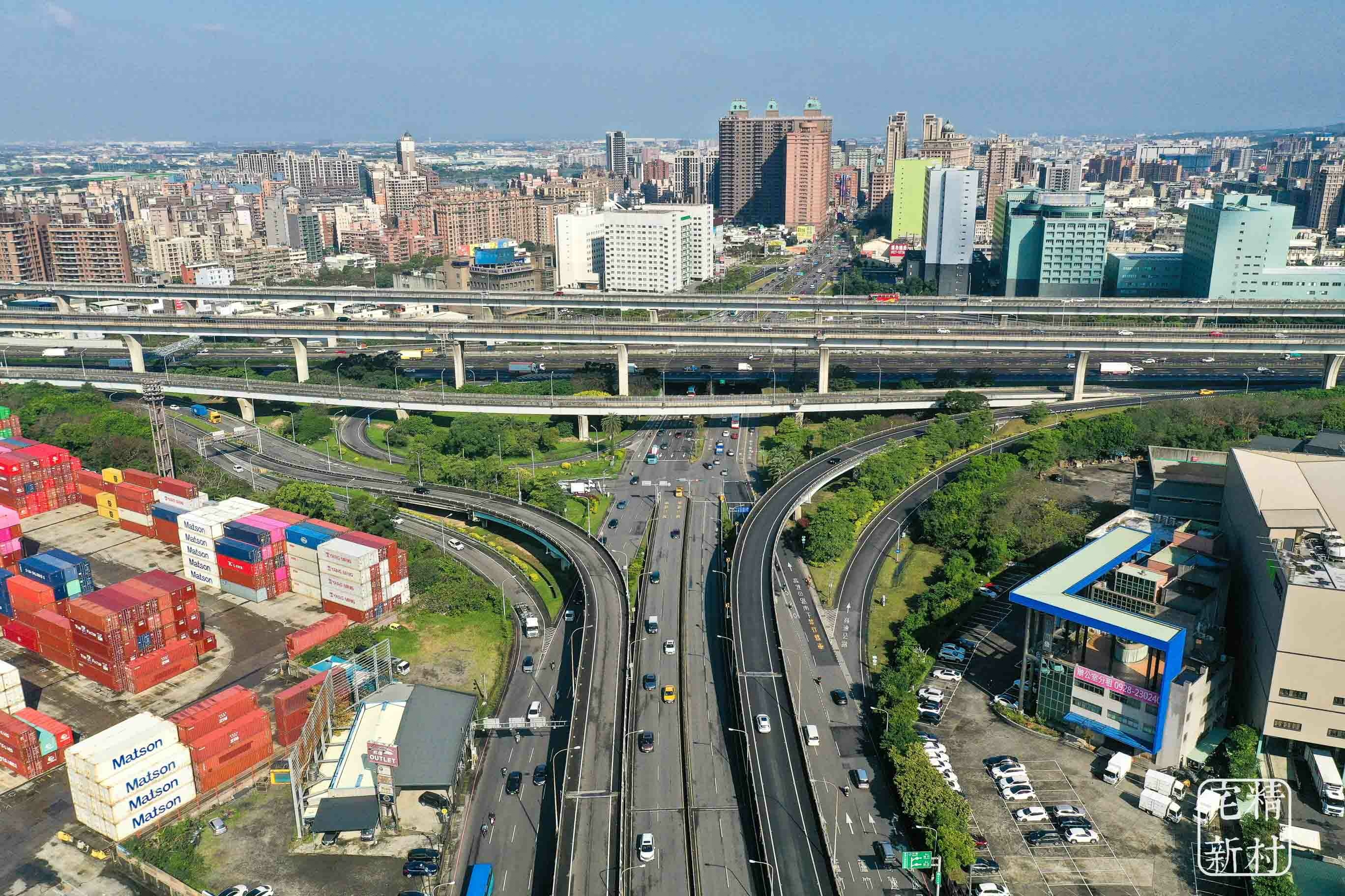 南崁交流道.jpg 南崁交流道.jpg