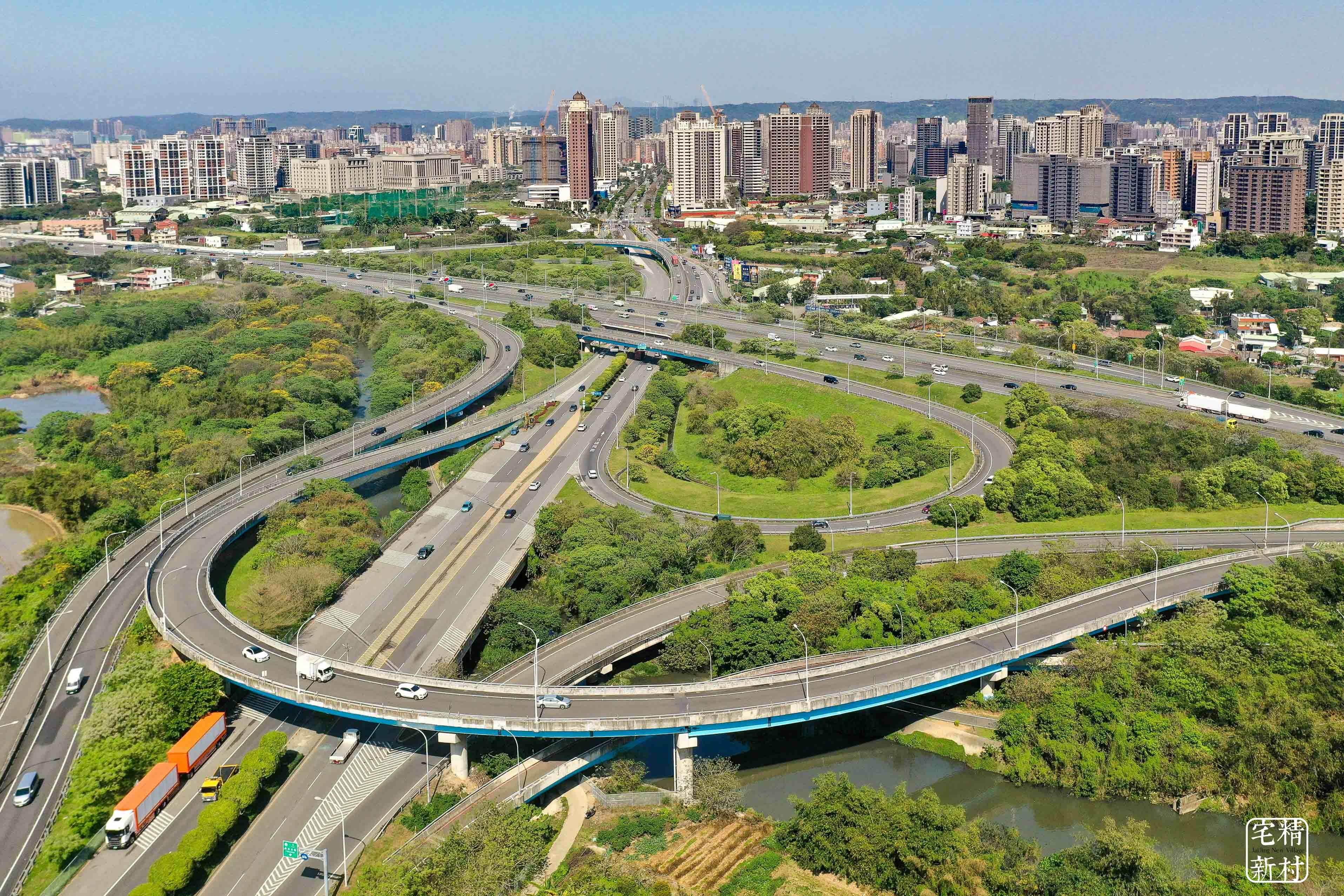 南桃園交流道.jpg